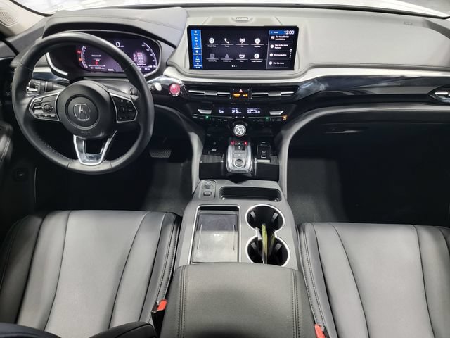 Used 2025 Acura MDX SH-AWD image 18