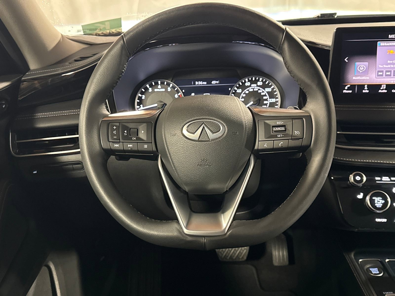 Certified 2025 INFINITI QX60 Pure image 31