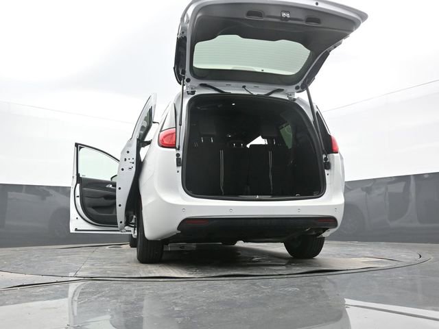 New 2026 Chrysler Voyager LX FWD image 66