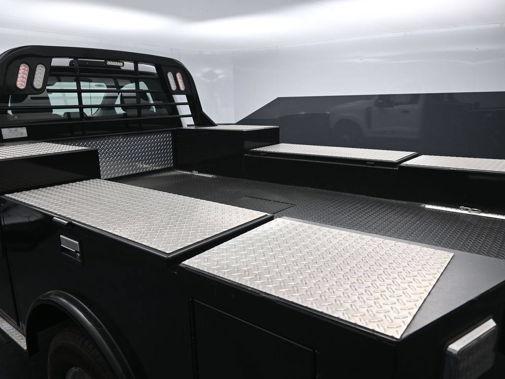 New 2024 Ford F350 XL AWD/4WD image 2