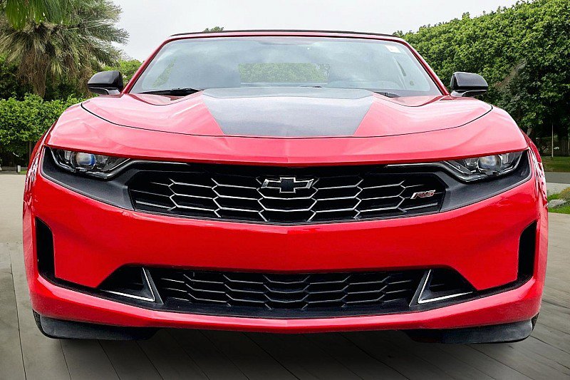 Used 2022 Chevrolet Camaro LT w/ RS Package image 3