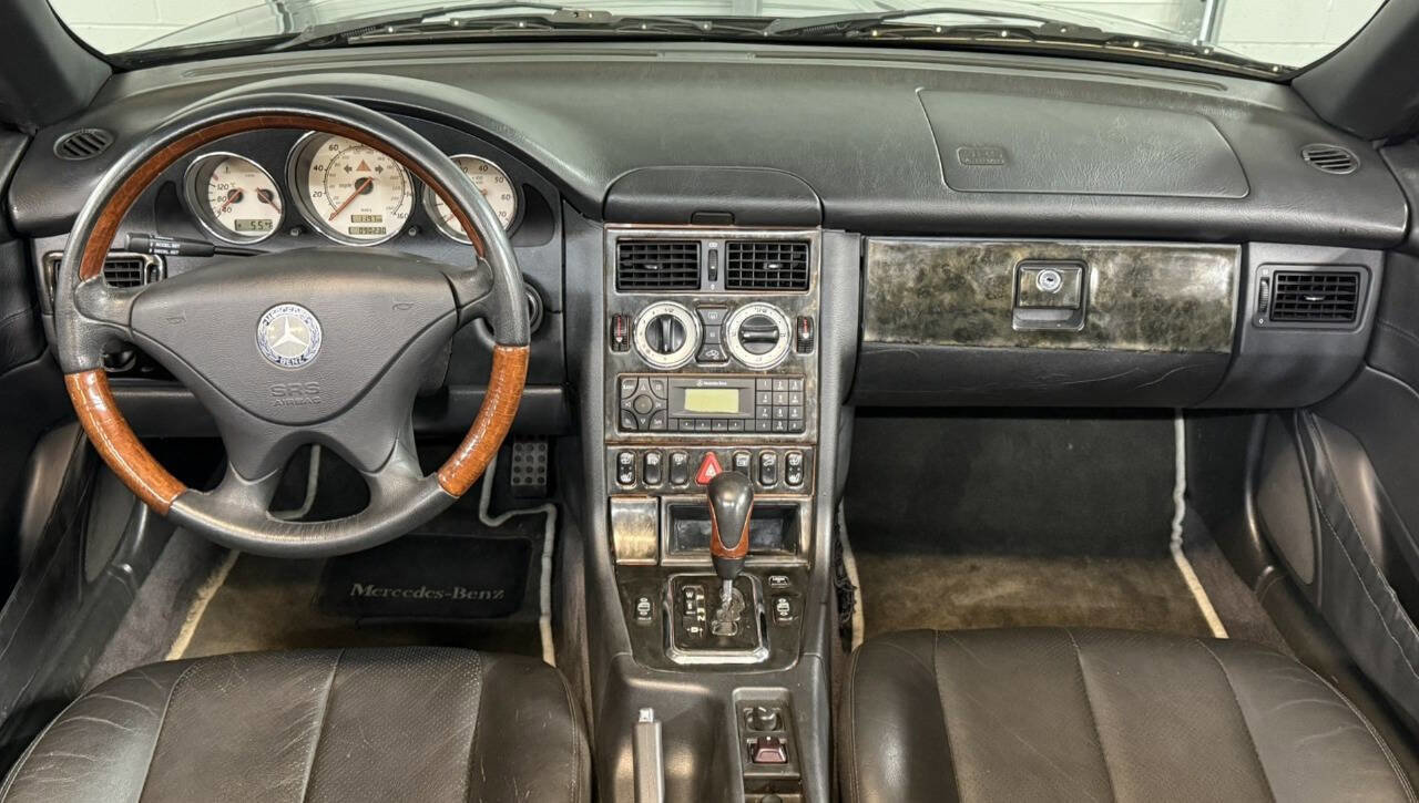 Used 2001 Mercedes-Benz SLK 320 image 12