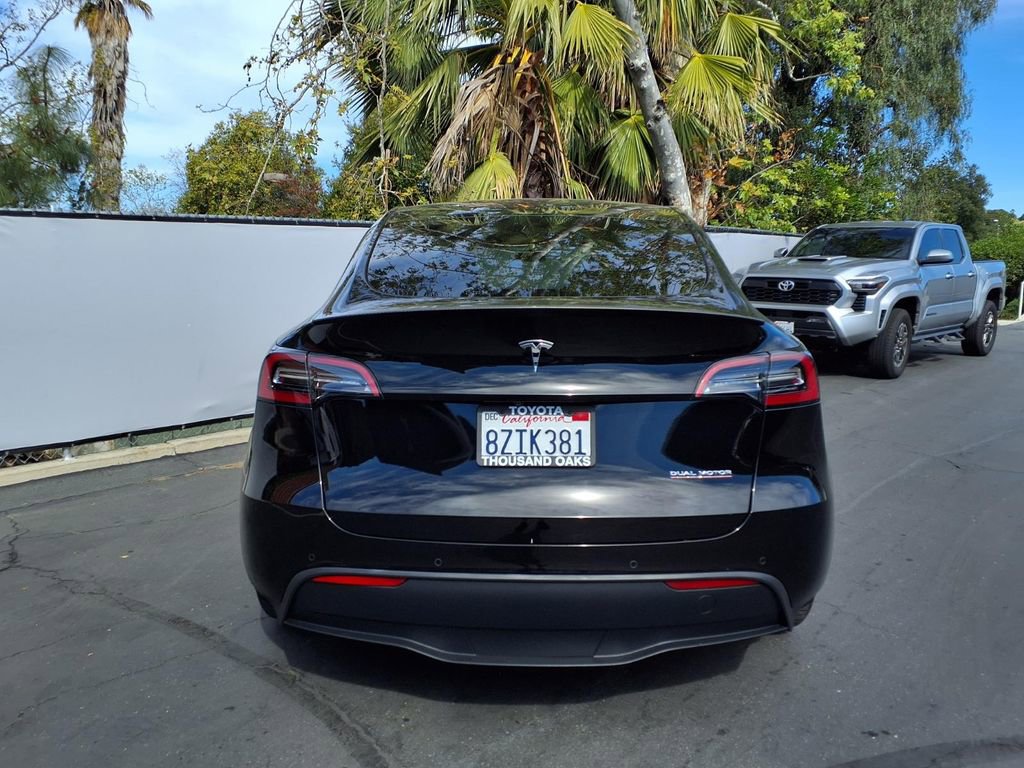 Used 2022 Tesla Model Y Performance image 6