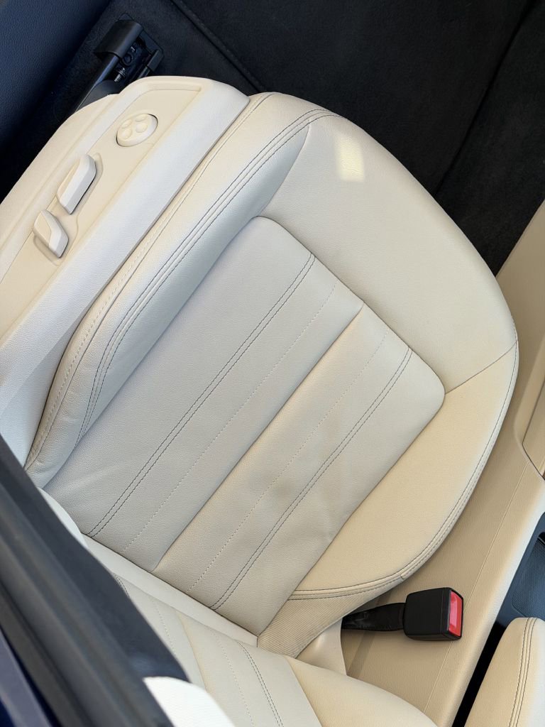 Used 2022 Audi Q5 2.0T Premium w/ Convenience Package image 22