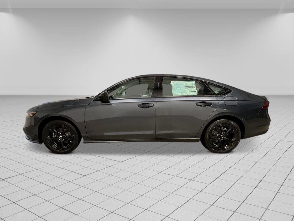 New 2025 Honda Accord SE image 2