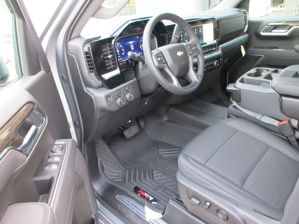 New 2026 Chevrolet Silverado 1500 LT w/ Z71 Off-Road Package AWD/4WD image 14