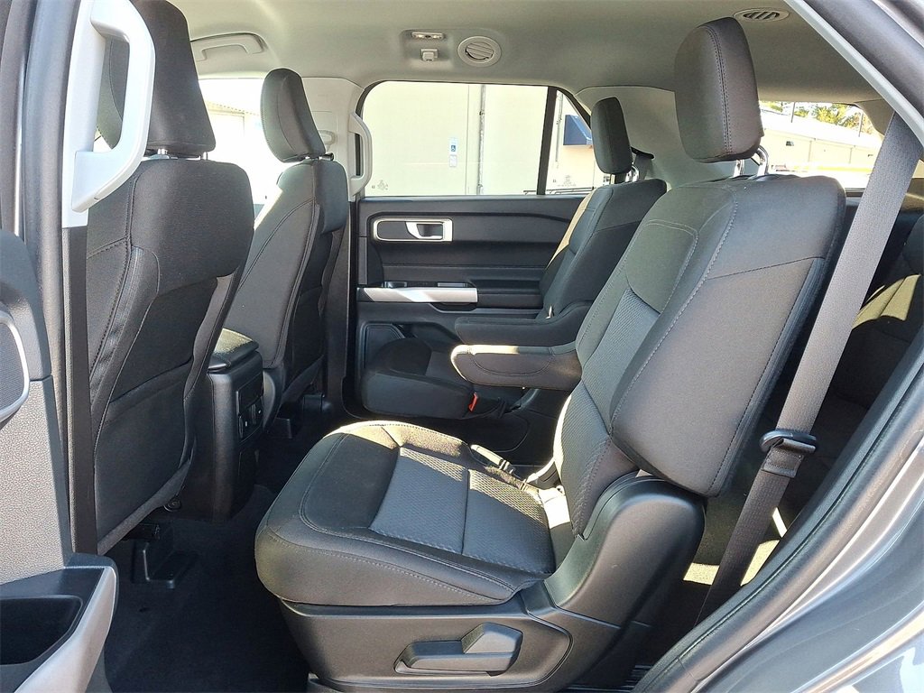 Certified 2023 Ford Explorer XLT image 20