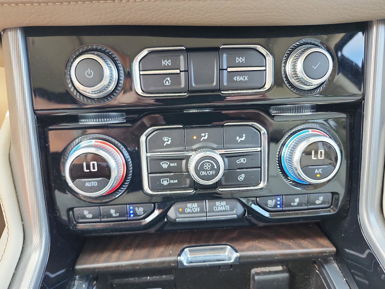 Used 2023 GMC Yukon XL Denali w/ Denali Reserve Package image 21