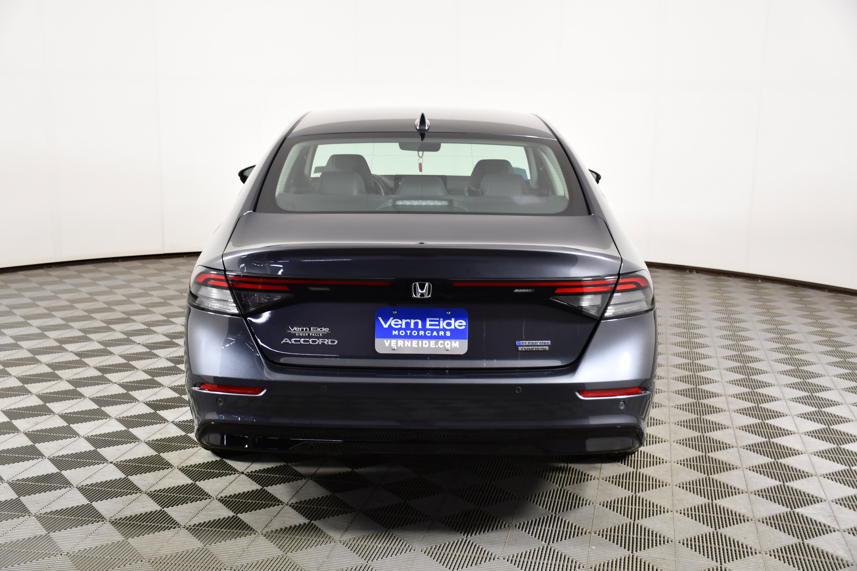 Certified 2025 Honda Accord Touring image 6