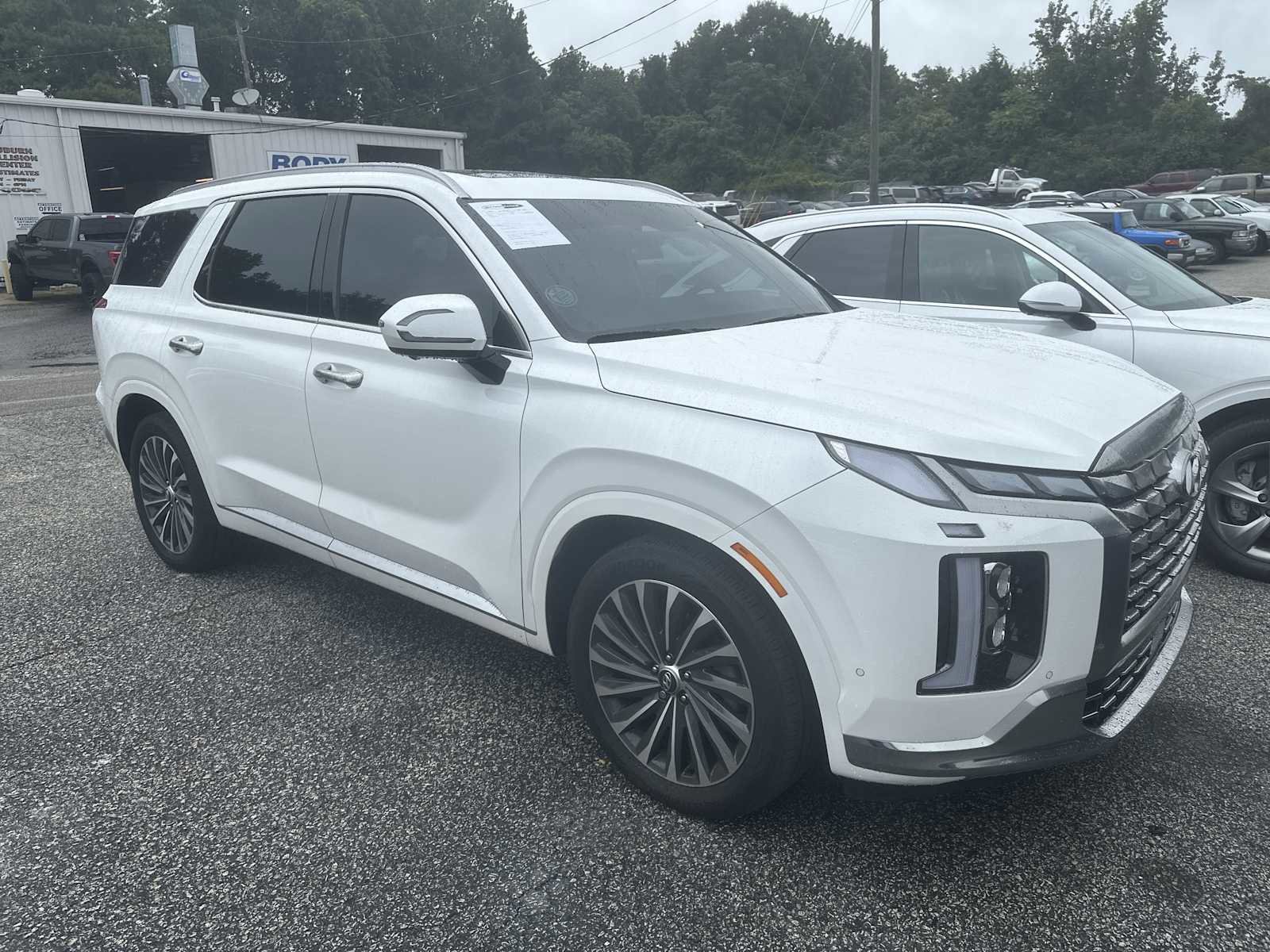 Certified 2024 Hyundai Palisade Calligraphy image 2