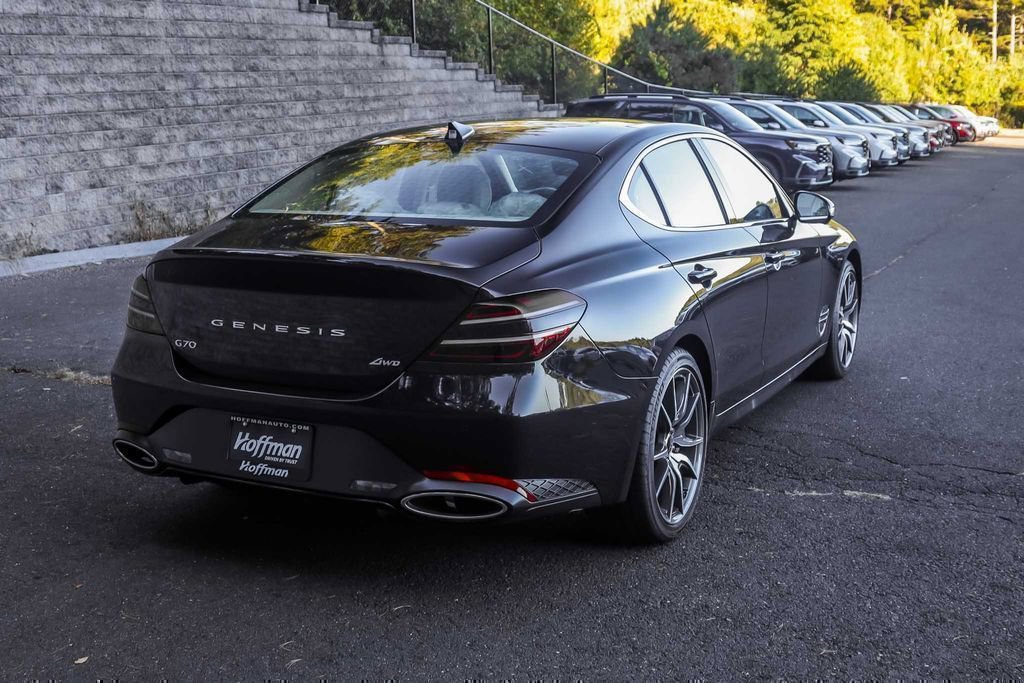 New 2026 Genesis G70 2.5T Prestige image 4
