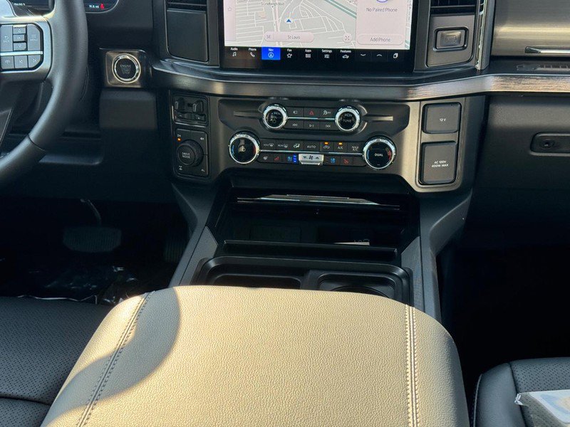 New 2026 Ford F250 Lariat w/ Black Appearance Package image 17