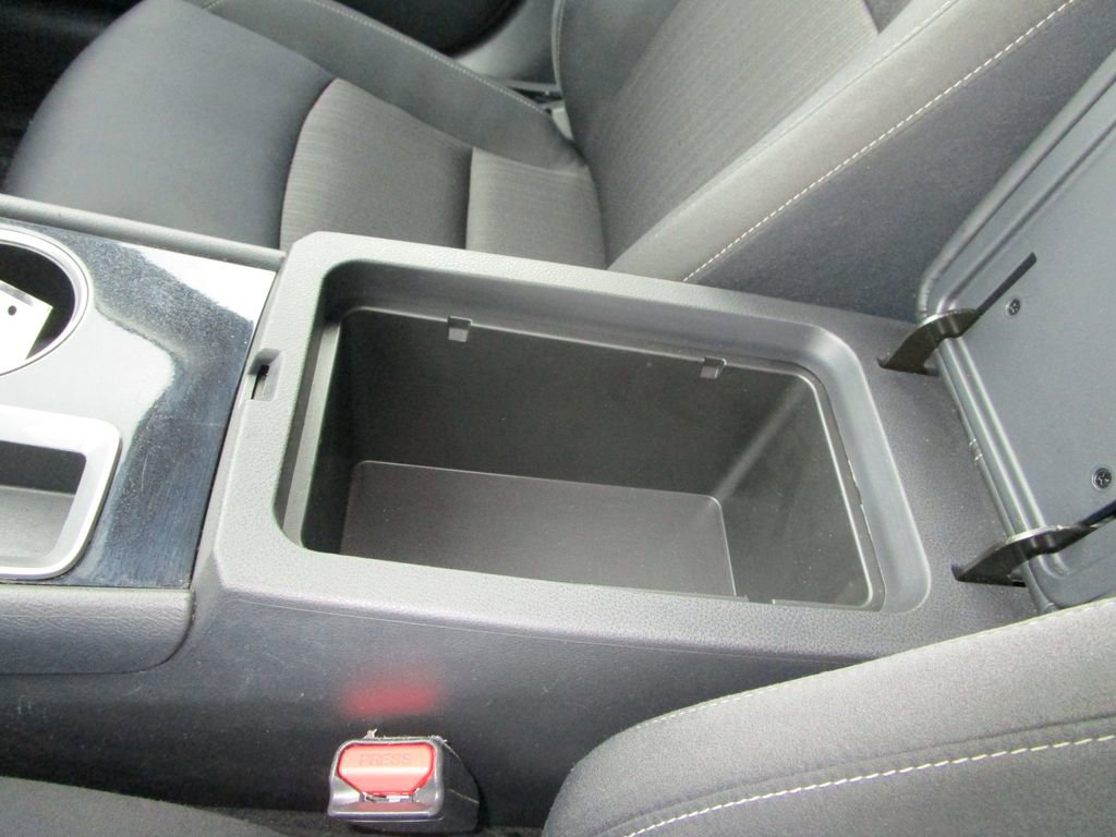 Used 2024 Nissan Altima 2.5 SV image 32