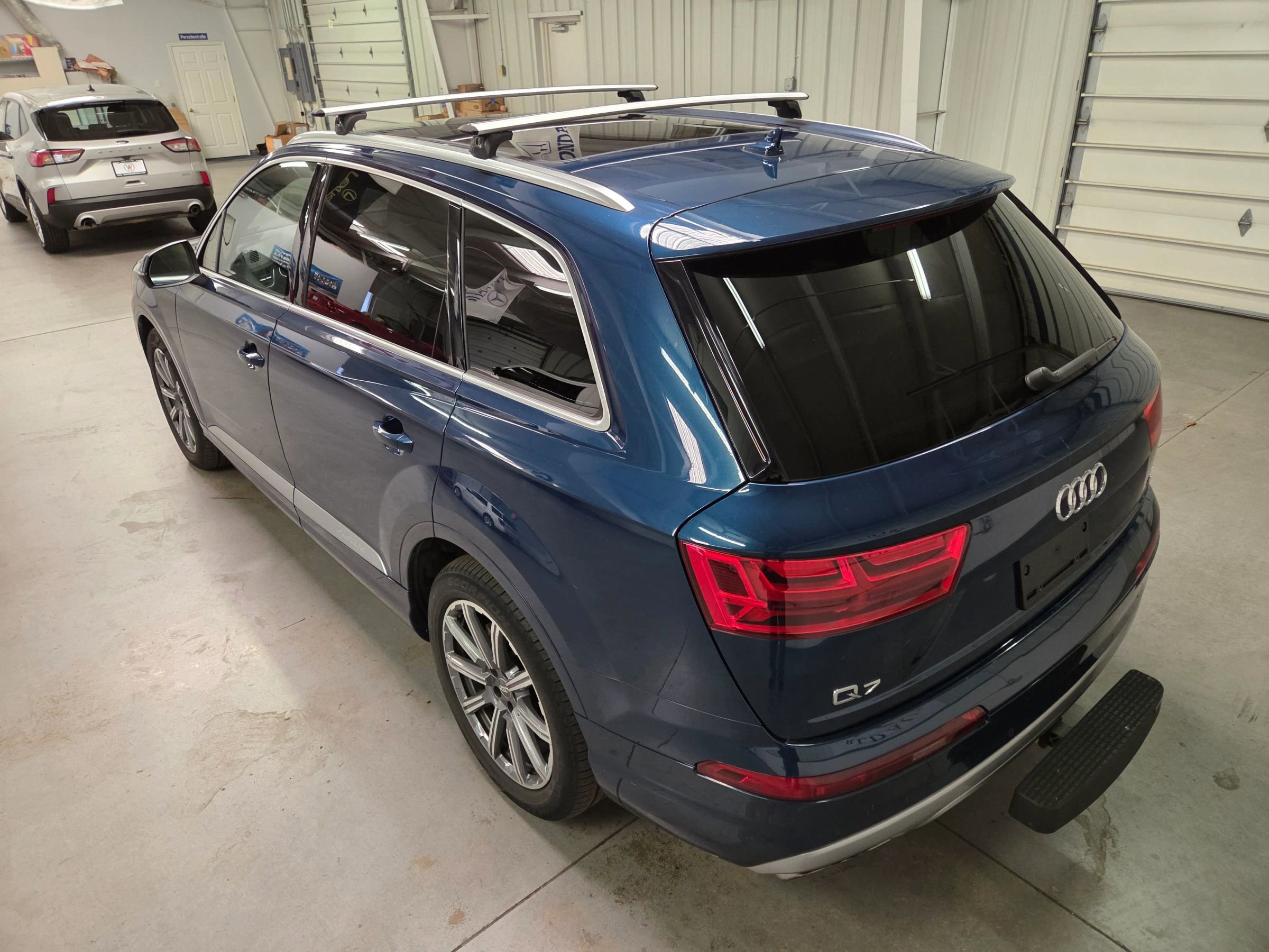 Used 2018 Audi Q7 3.0T Prestige image 5
