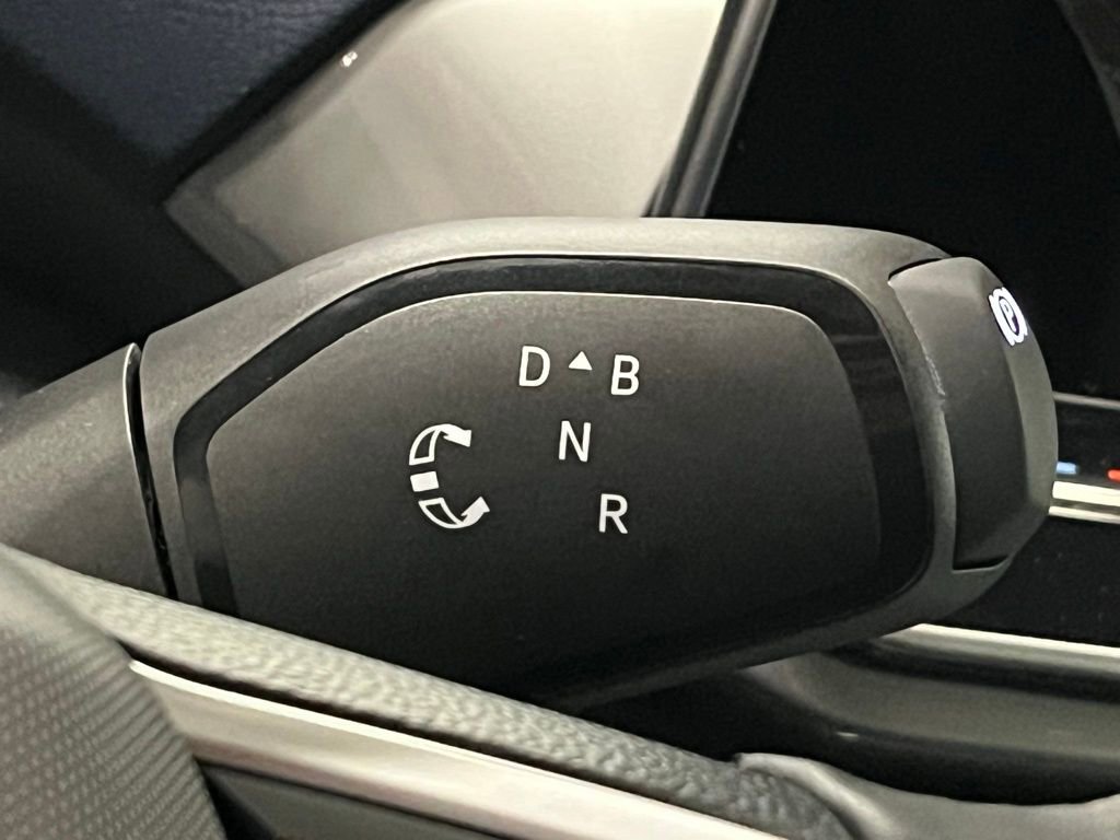 New 2025 Volkswagen ID.4 Pro S image 17