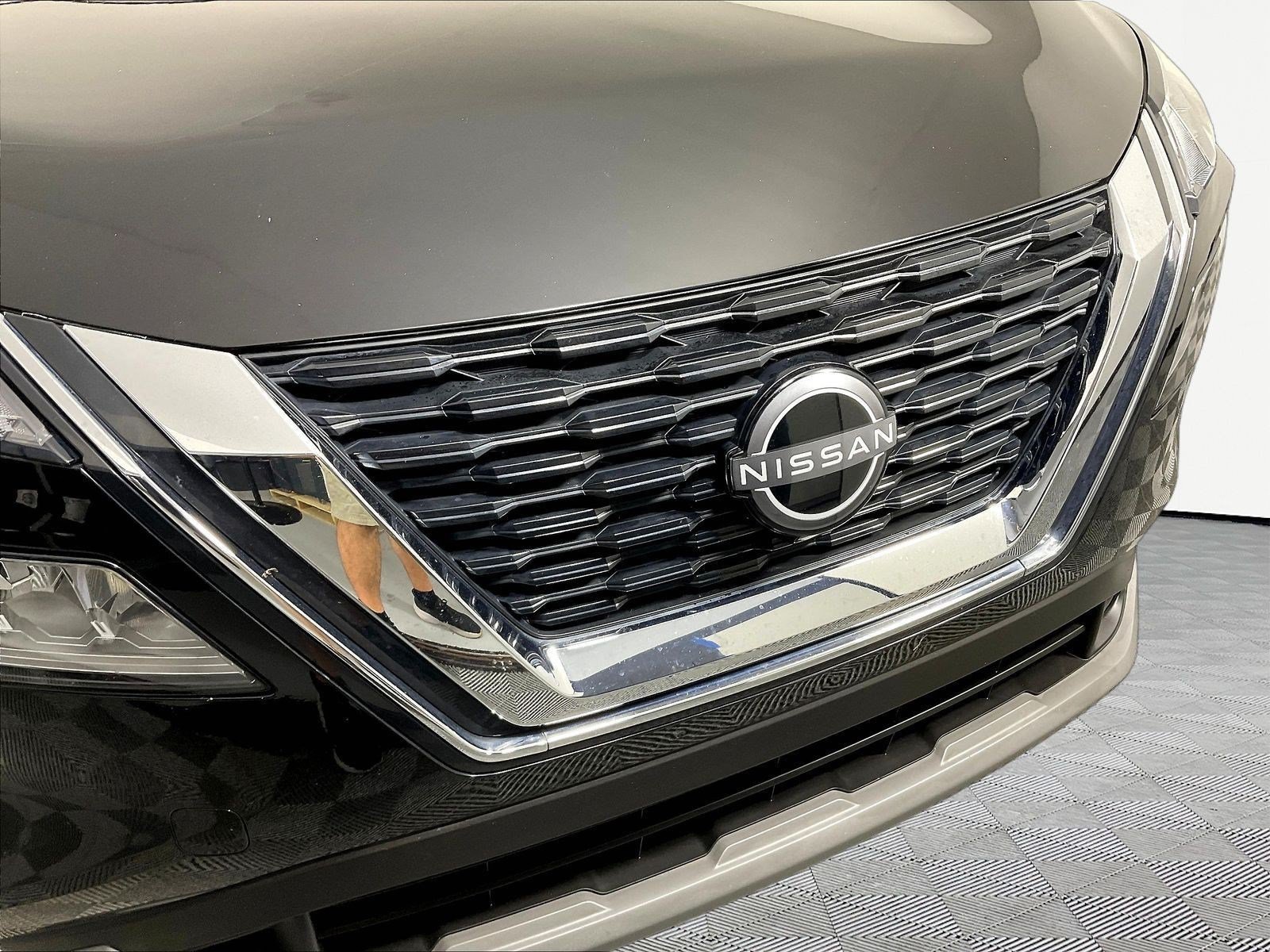 Certified 2023 Nissan Rogue SV FWD image 31
