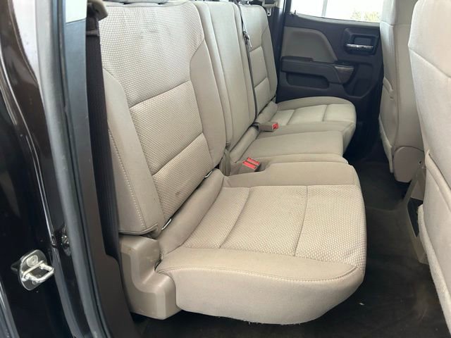 Used 2018 Chevrolet Silverado 1500 LT w/ All Star Edition image 32