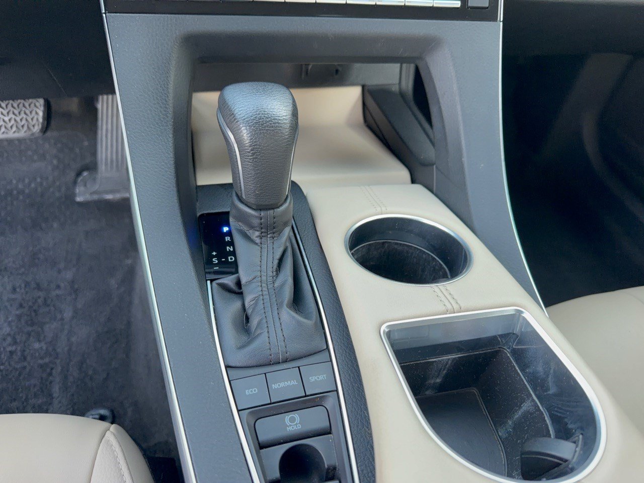 Used 2019 Toyota Avalon XLE w/ Moonroof Package FWD image 21