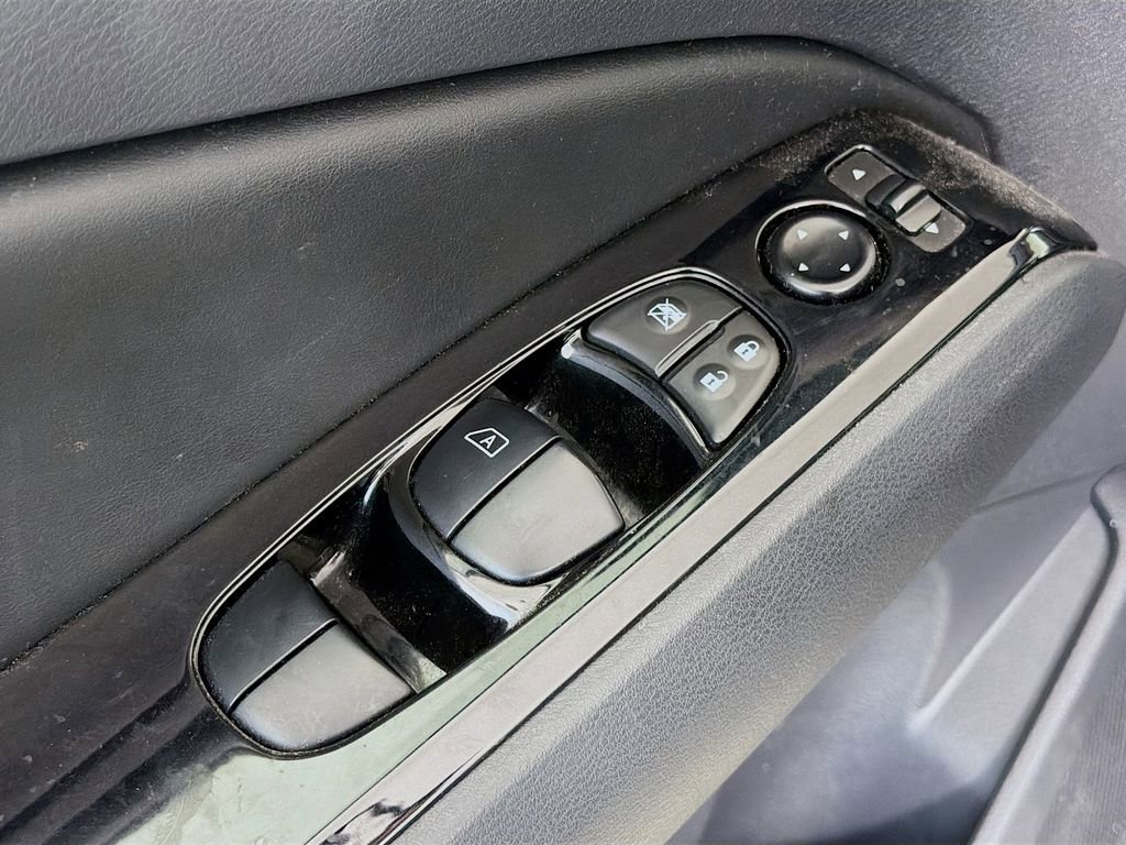 Used 2023 Nissan Altima 2.5 SV image 19