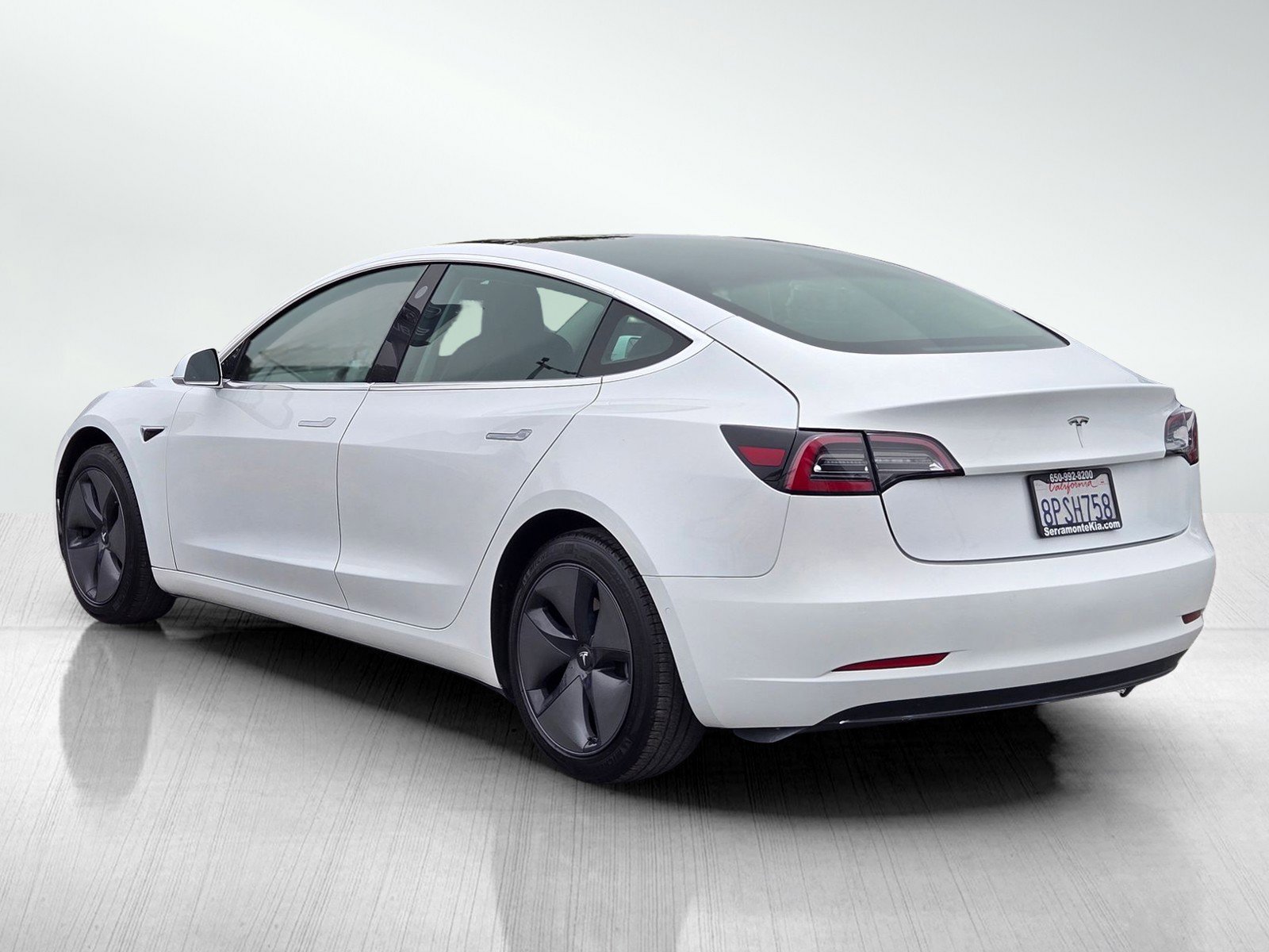 Used 2020 Tesla Model 3 Standard Range Plus RWD image 6