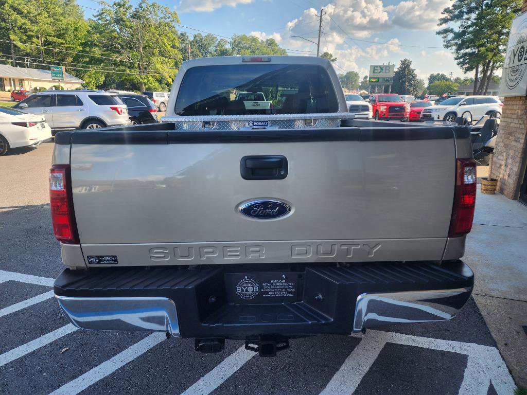 Used 2010 Ford F250 XLT image 4