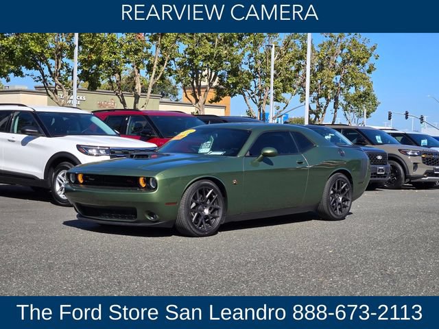 Used 2019 Dodge Challenger R/T Scat Pack w/ Shaker Package RWD image 7