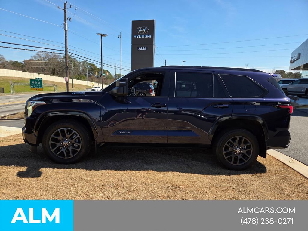 Used 2023 Toyota Sequoia Platinum image 3