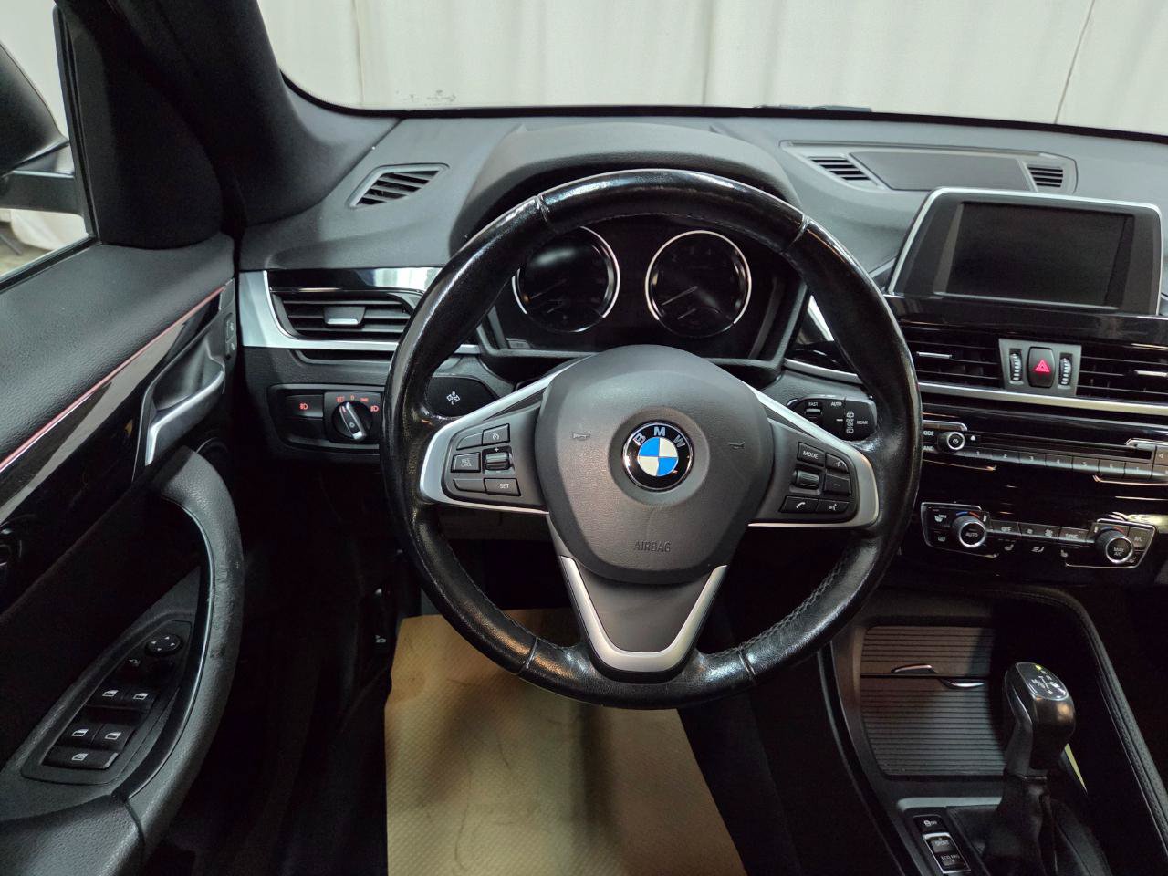 Used 2018 BMW X1 xDrive28i w/ Convenience Package AWD/4WD image 28
