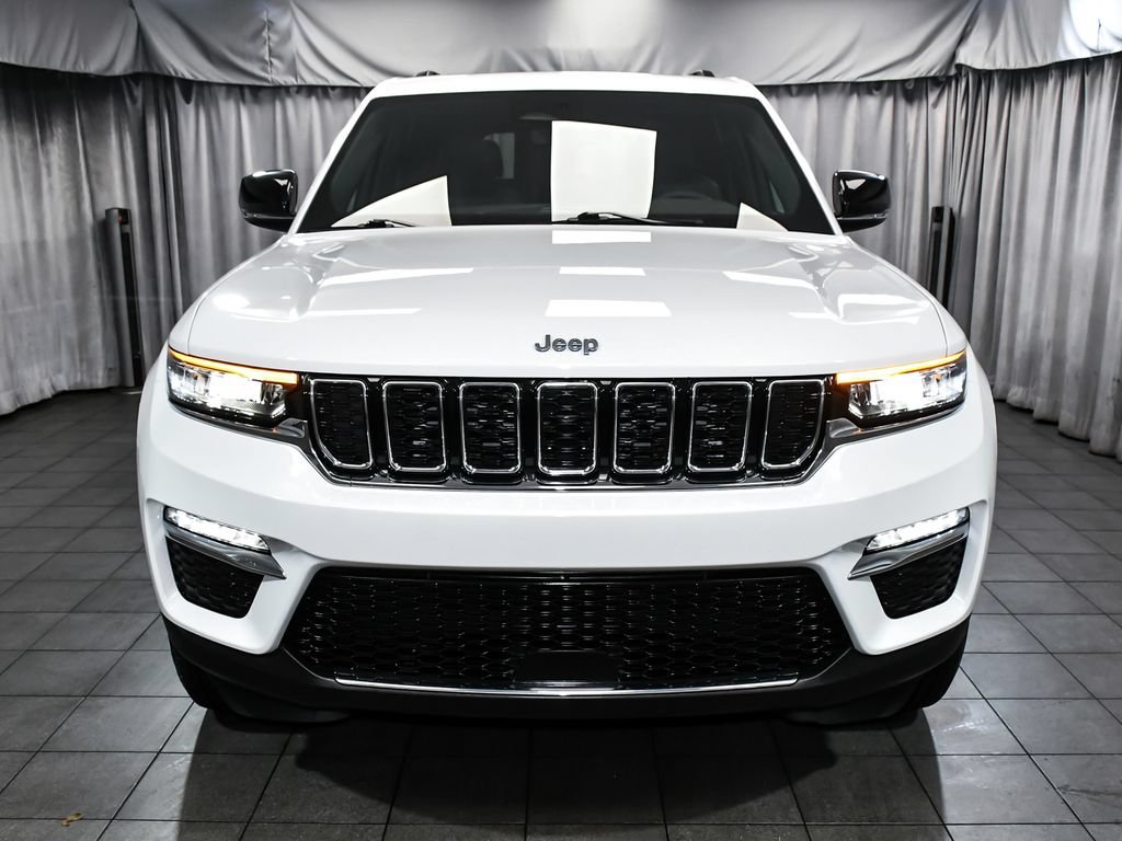 Used 2024 Jeep Grand Cherokee Limited 4xe w/ Trailer Tow Package AWD/4WD image 2
