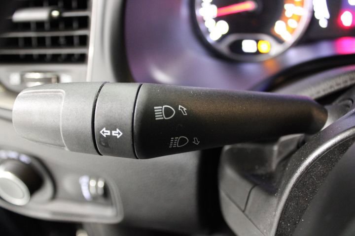 Used 2023 Jeep Renegade Latitude image 31