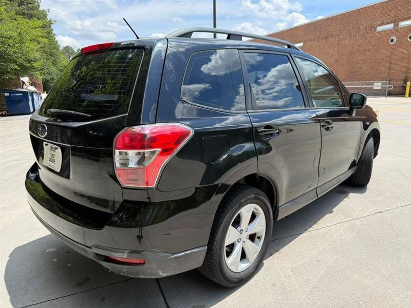 Used 2015 Subaru Forester 2.5i w/ Alloy Wheel Package AWD/4WD image 2