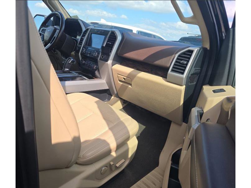 Used 2018 Ford F150 Lariat image 16