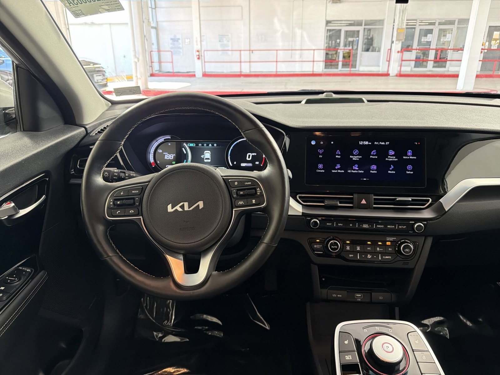 Used 2022 Kia Niro EX w/ Cold Weather Package image 16