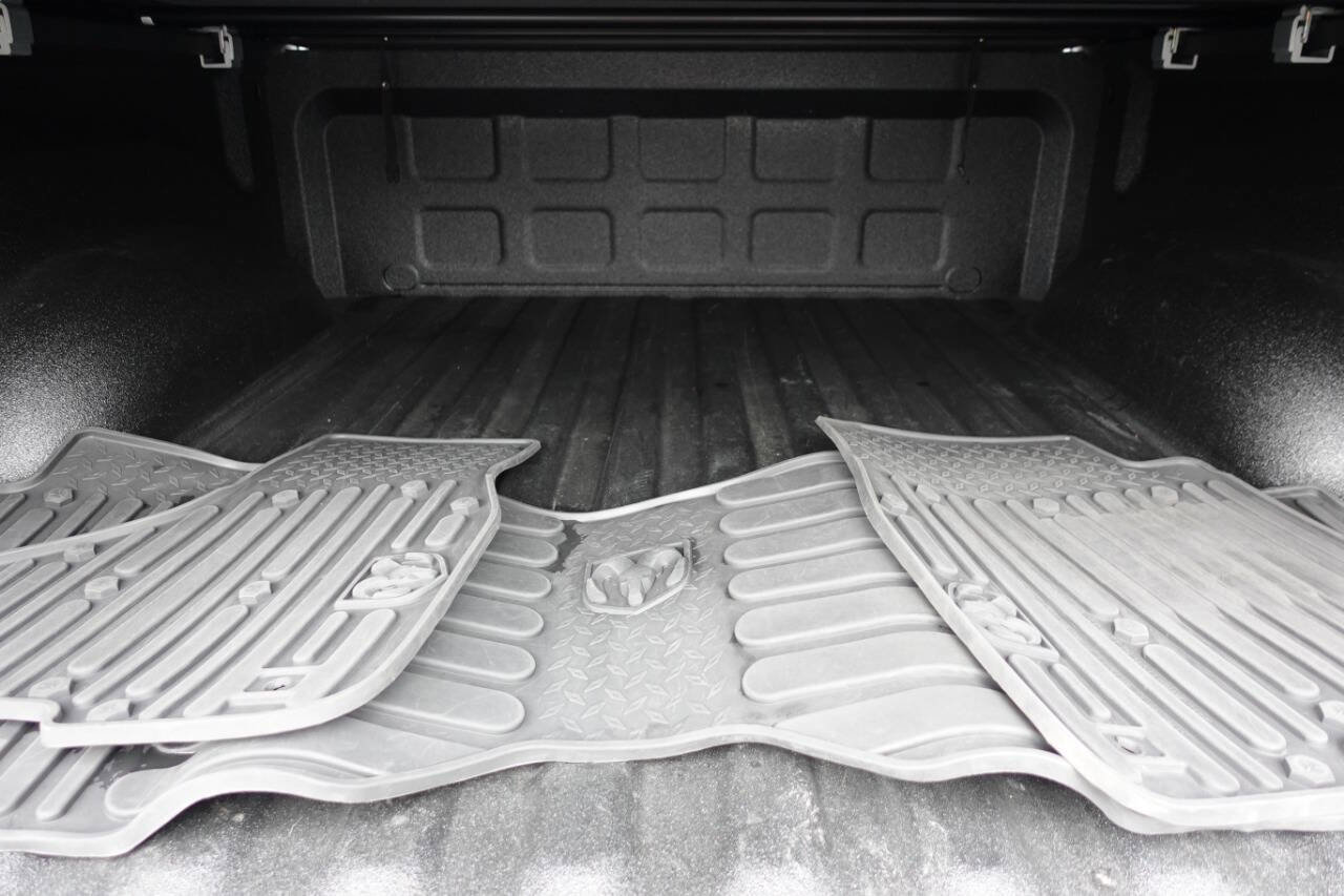 Used 2023 RAM 1500 Express w/ Wheel & Sound Group image 23