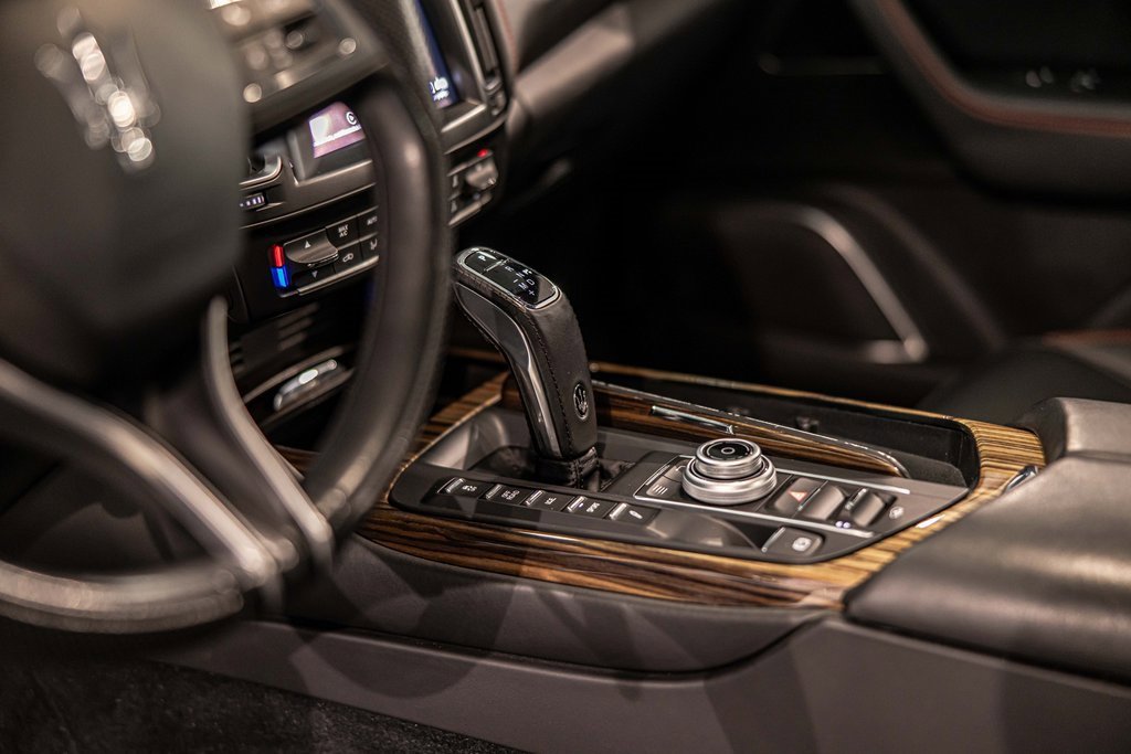 Used 2019 Maserati Levante S GranSport image 23