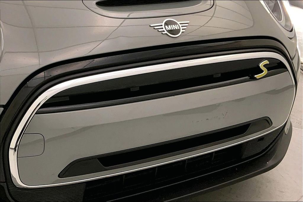 Used 2022 MINI Cooper SE image 28
