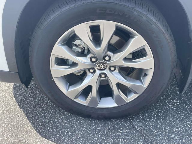 Used 2025 Toyota Grand Highlander FWD image 5