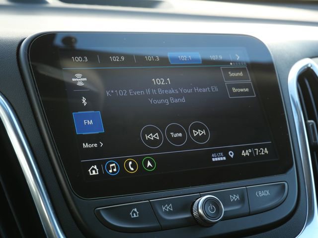 Used 2019 Chevrolet Equinox LT w/ Sun & Navigation Package AWD/4WD image 24