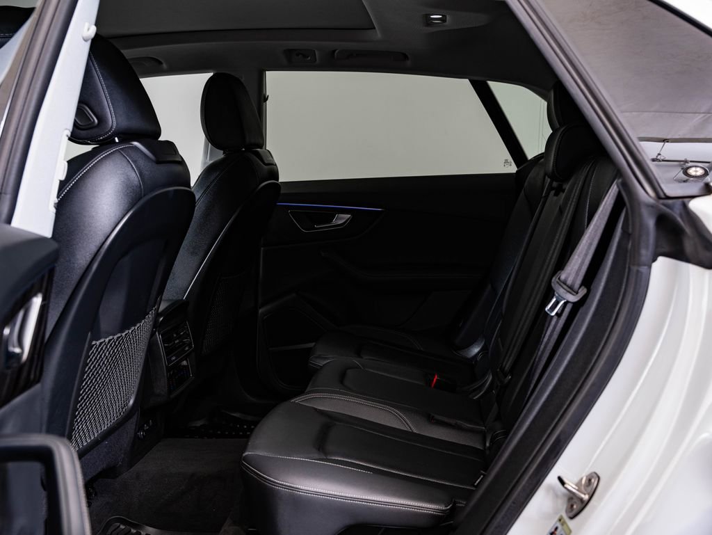Used 2023 Audi Q8 Premium Plus w/ Premium Plus Package image 43