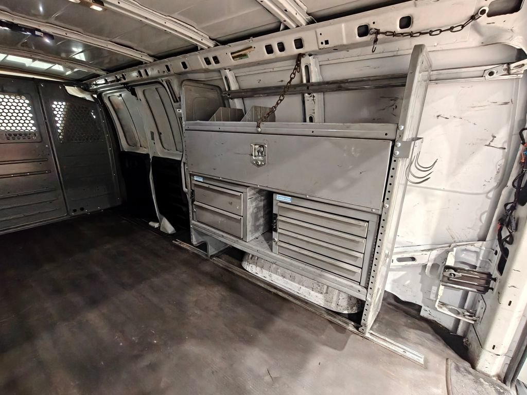 Used 2019 Chevrolet Express 3500 Extended w/ Driver Convenience Package RWD image 31