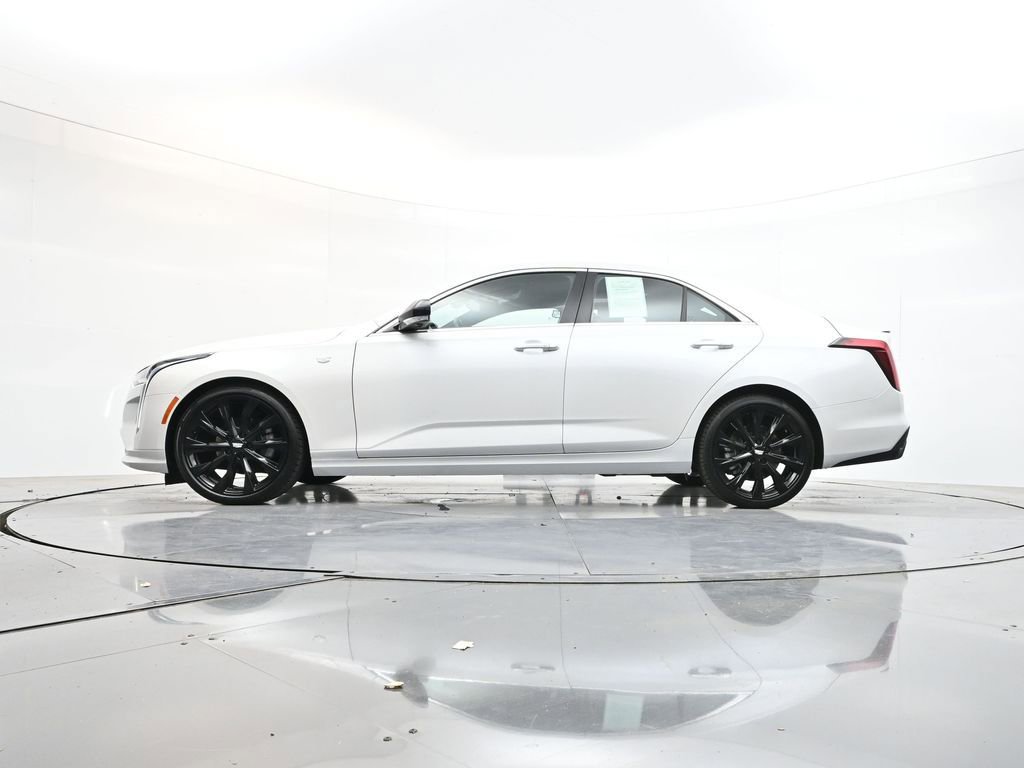 Used 2024 Cadillac CT4 Luxury w/ LPO, ONYX Package RWD image 33