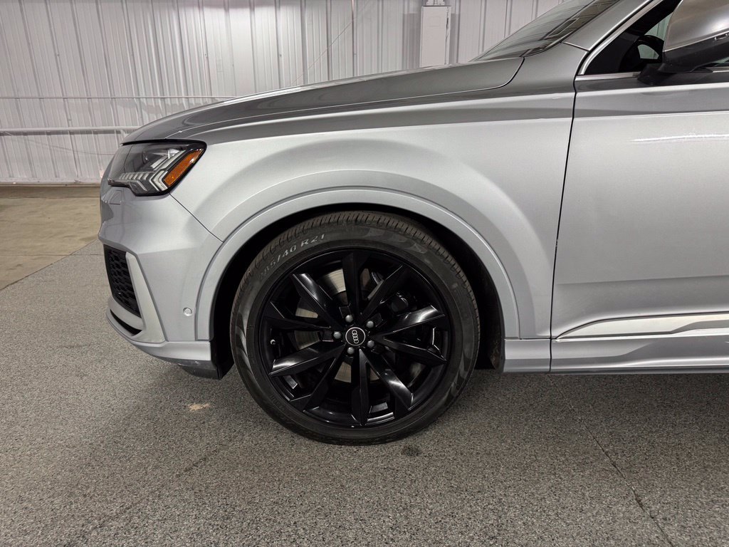 Used 2022 Audi SQ7 Premium Plus w/ SQ7 Executive Package AWD/4WD image 16