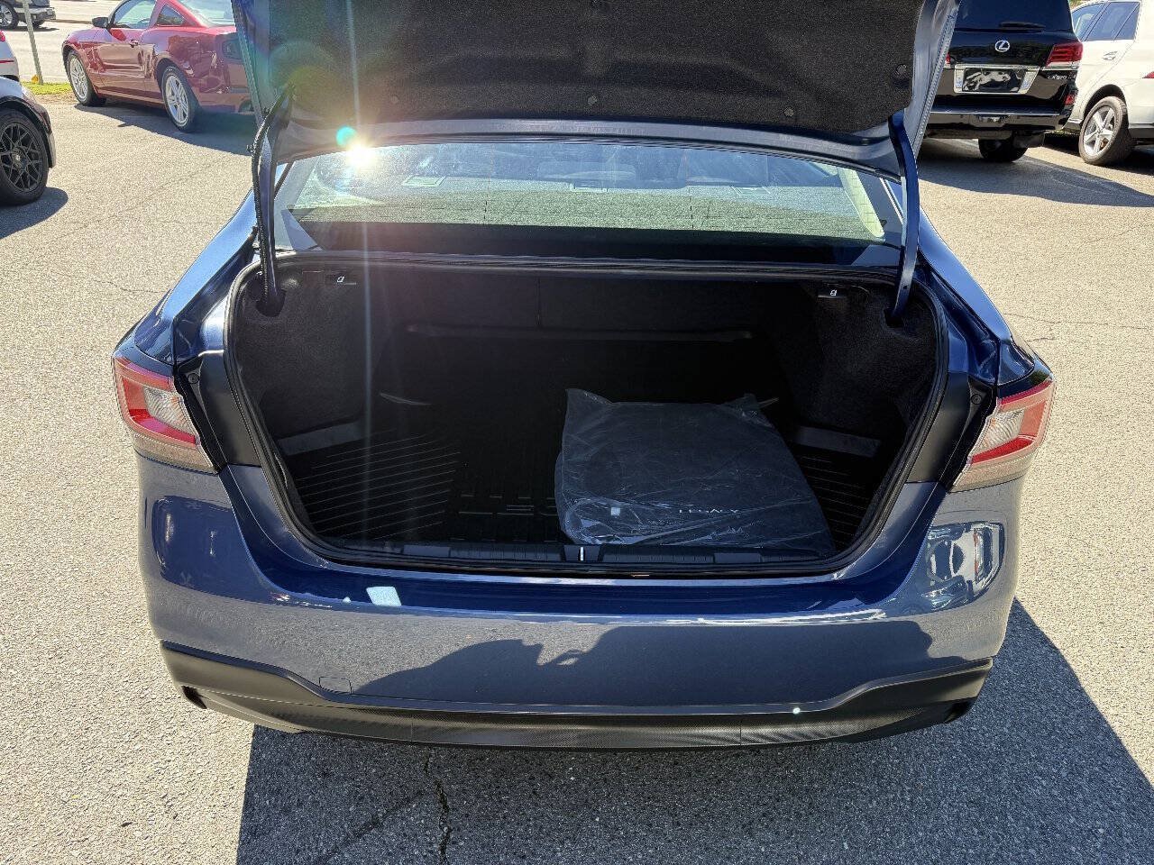 Used 2020 Subaru Legacy Premium AWD/4WD image 12