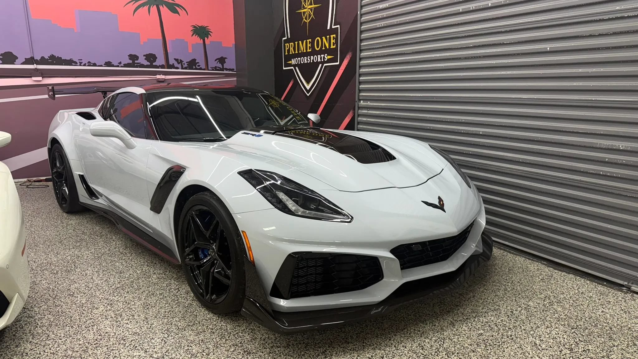 Used 2019 Chevrolet Corvette ZR1 RWD image 2