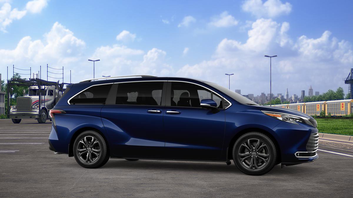 New 2026 Toyota Sienna Platinum AWD/4WD image 15