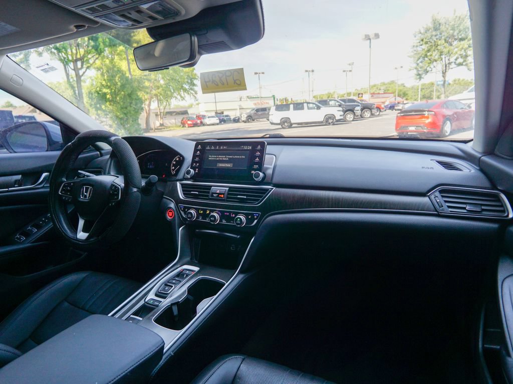 Used 2022 Honda Accord Touring image 14
