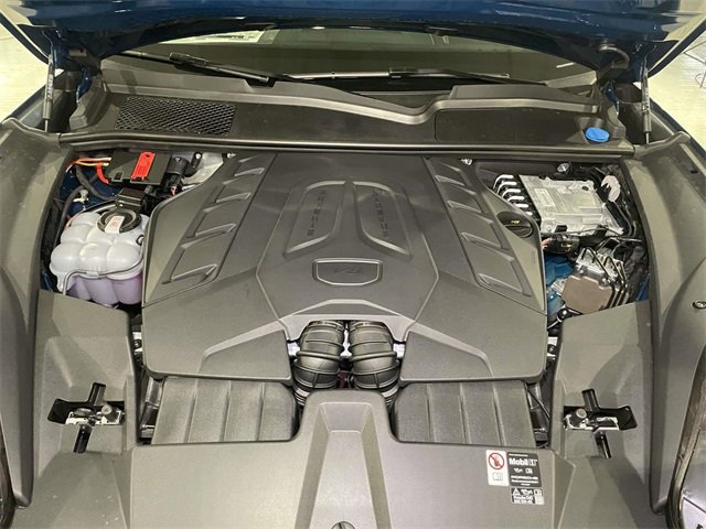 New 2026 Porsche Cayenne S image 24