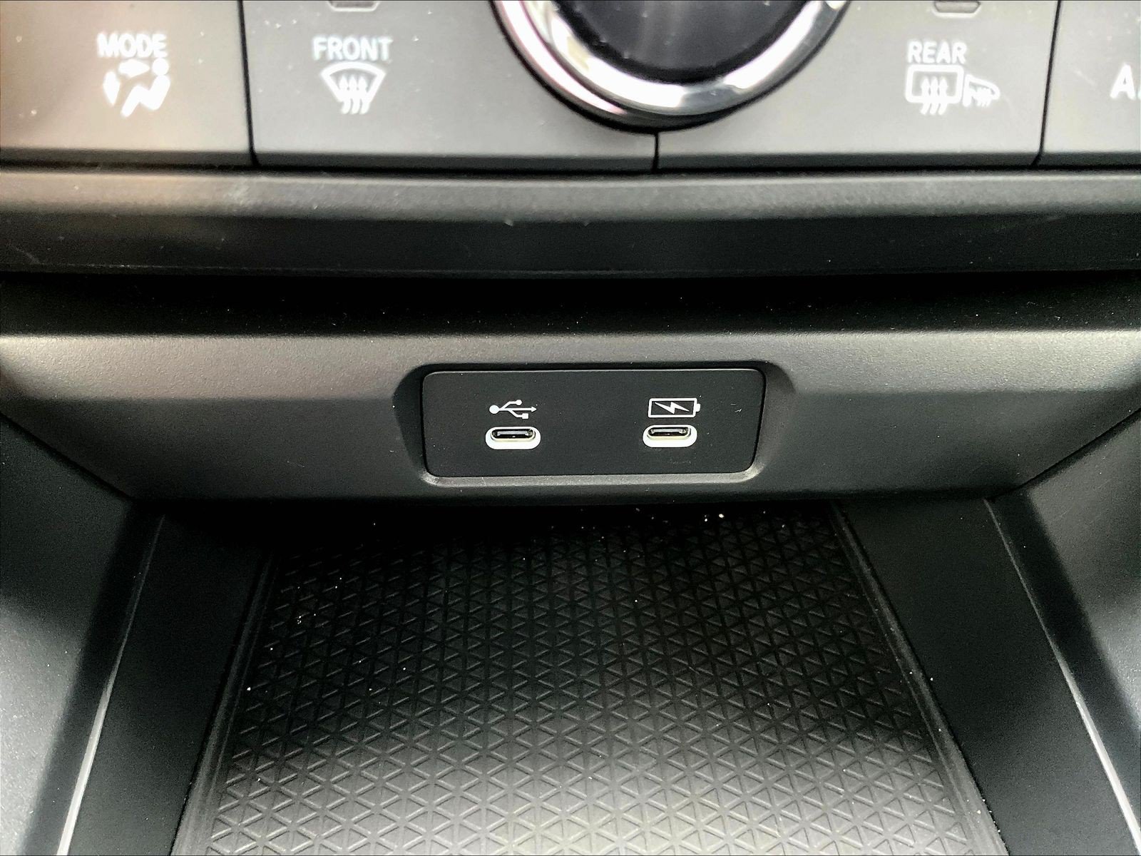 Used 2025 Honda Accord SE image 16