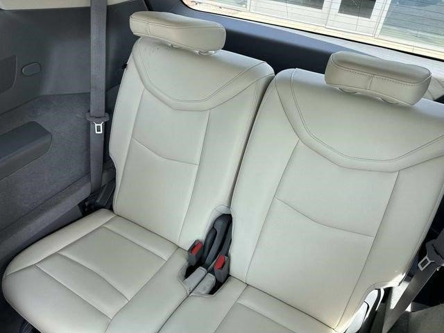 Certified 2023 Cadillac XT6 Premium Luxury AWD/4WD image 9