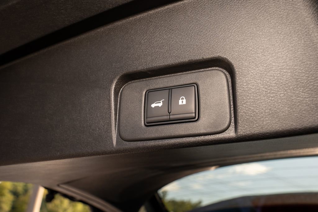 New 2026 Nissan Rogue SV image 7